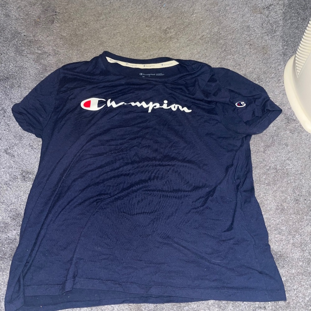 Champion T-shirt